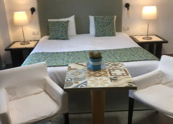 O Tourinho 招待所 费雷尔